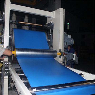 PS 3つの層シートの生産ラインPS板放出機械は取付けおよび依託を提供する