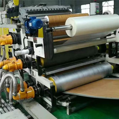 LVTの生産機械対ねじ押出機に床を張る木製のプラスチック床の放出ラインLVT