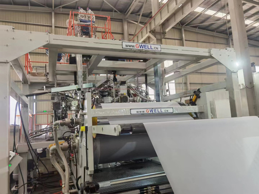 購入 PVDFの太陽版の背部polyvinylideneのフッ化物の鋳造物のフィルムの押出機140kg h online manufacture