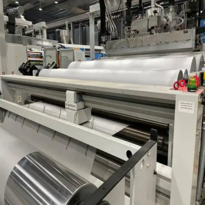 購入 GWELL EVA POE EPE 太陽電池フィルム押出ライン、太陽電池パネル封止用、スポットなし、良好な均一性、良好なローラー温度制御 online manufacture
