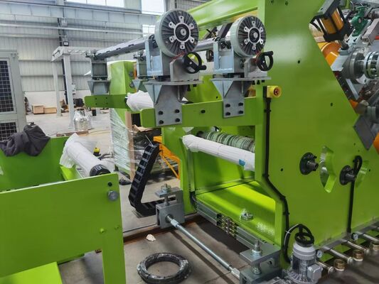 購入 800-1500mm幅、300-700kg/h出力の4層共押出PPブリスターシート製造ライン熱成形押出機 online manufacture